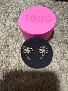 TOUS silver 925 Dragonfly Wire Stud Earrings